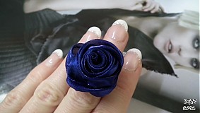 - Little Blue Queen - 1132916