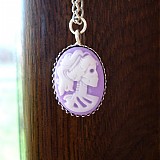 - Lady skeleton cameo - violet - 1344788