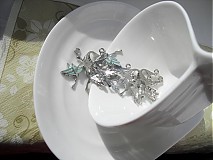 - 0092 kovový vtáčik zelený 33x18mm 1ks - 1460994