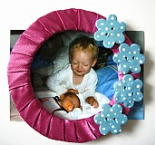 - Magneticky satenovy ramik s gombikmi - 165782