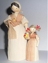 - Bába s jabĺčkami v zásterke + malá s jabĺčkom - 518167