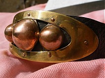  - 3gule v koži - 691359