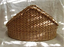 - Košík na časopisy - 923376