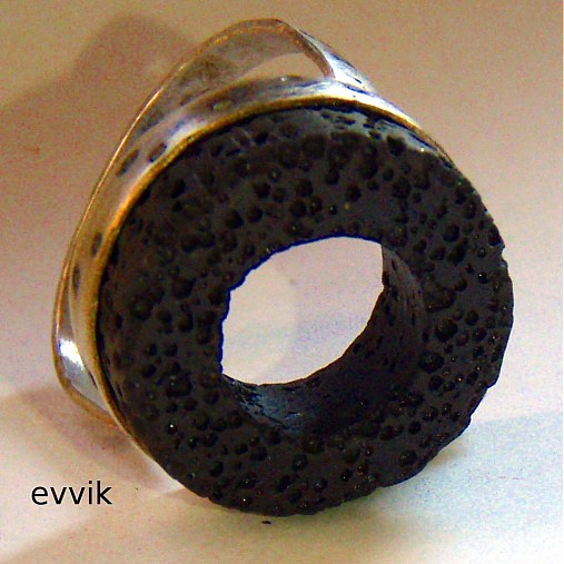 - velký lávový - 853273