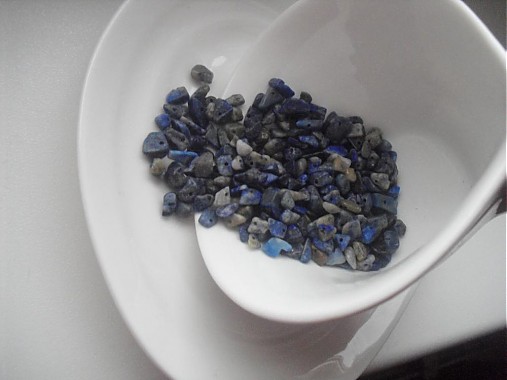 - 1110 Malé úlomky lapis lazuli 50ks - 950214
