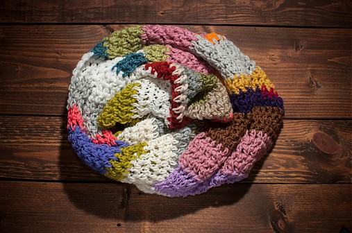 Šály a nákrčníky - vEľa fariEb pre Kvetku - 3758110_