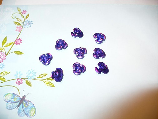 Korálky - ružičky kovové -  10 ks - 3775015_