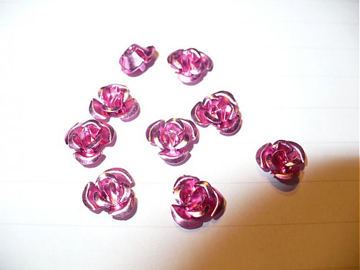 Korálky - kovové ružičky - 10ks - 3788889_