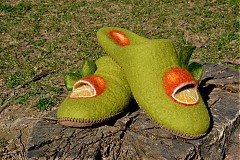 Ponožky, pančuchy, obuv - Plstené papučky Vitamínky - 3793456_