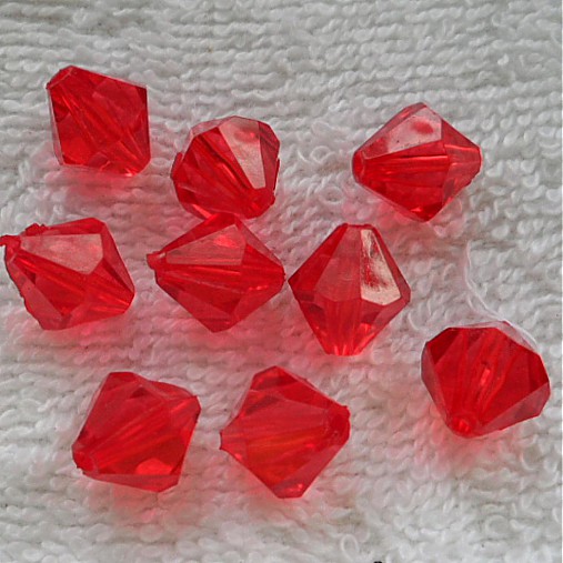 Korálky bicone plast 11mm-1ks (červená)