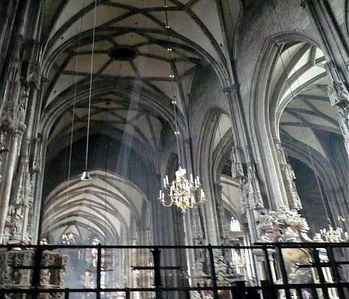 Fotografie - V Stephansdome - 3900593_