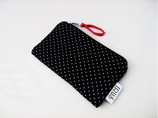 Mini Black Dots - klíčenka, peněženčička