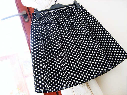 Sukne - Dots in Black - sukýnka s puntíky :-) - 4022924_