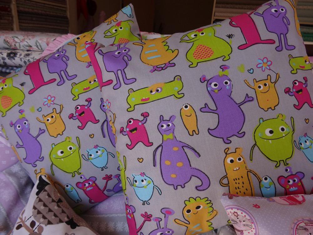 vankúšiky  monster:)skladom