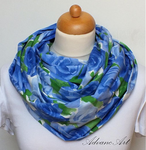 Modré ruže / AdvancArt - SAShE.sk