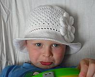 Detské čiapky - Bielo-biely klobúčik - 4155075_