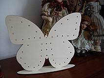 Dekorácie - Motýľ - stojan na náušnice a šperky - 4155051_