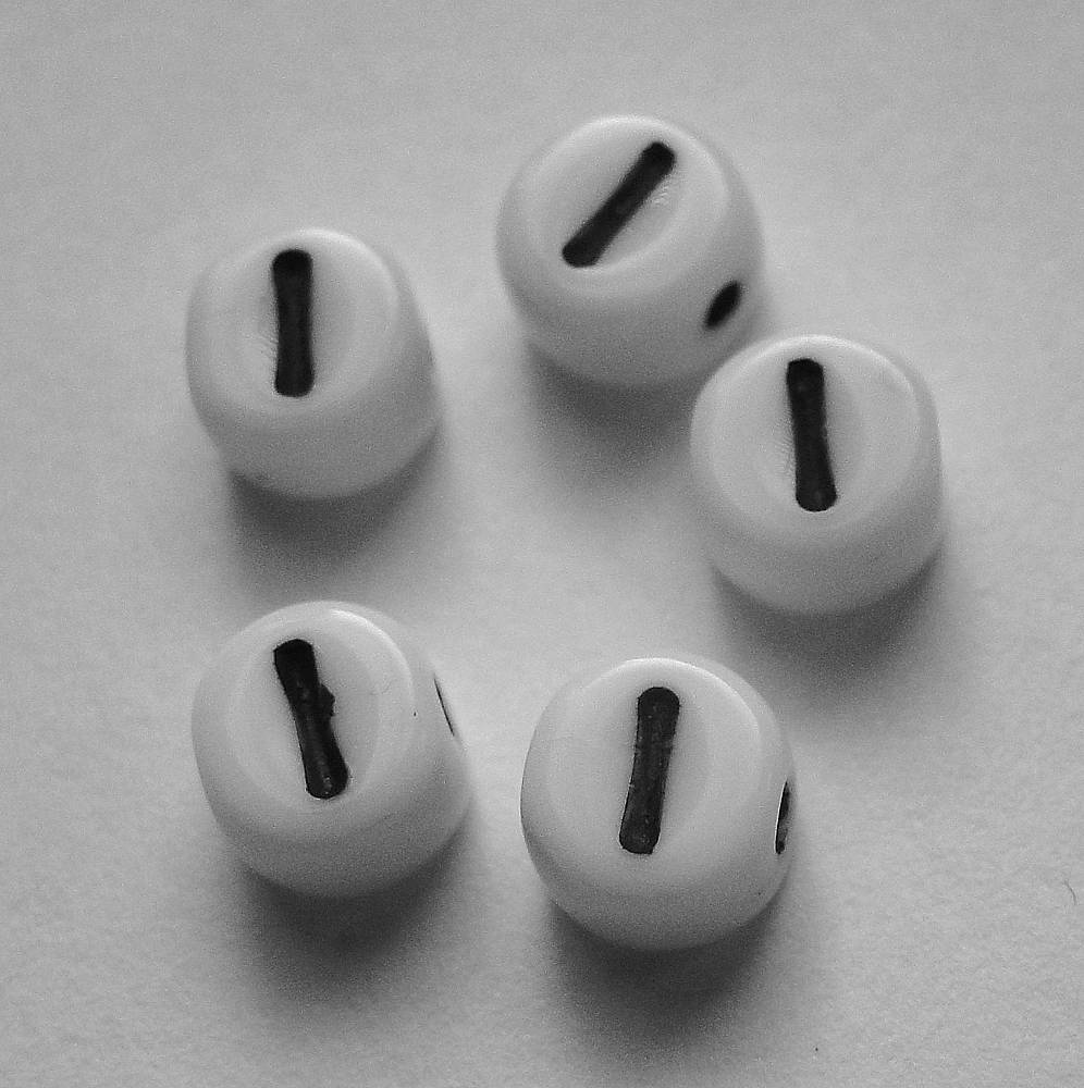 Písmenká sklenené (I-sklo-1ks)