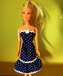 Hračky - Šité Barbie šaty 1 (Modré bodkované šaty) - 4296460_