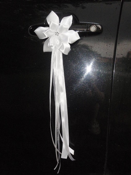 Dekorácie - Kvetiny na kľučky auta - 4317674_