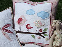 Úžitkový textil - vankúš Vtáčiky na konári - 4345439_