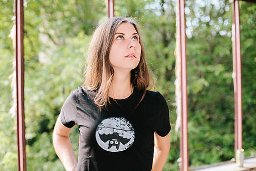 Topy, tričká, tielka - Dámske tričko - Hanging Bat - 4377962_