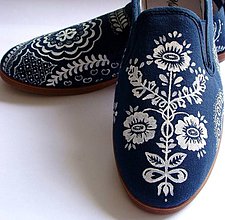 Ponožky, pančuchy, obuv - Modrotlačové tenisky (Máky) - 4394924_