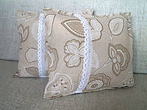 Úžitkový textil - vankúšik kvetinový s čipkou - 4407100_