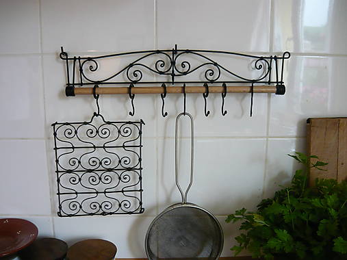 Nábytok - Vešiak na kuchynské potreby - 4439069_