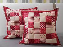 Úžitkový textil - Prehoz, vankúš patchwork vzor bordovo červená - smotanovo béžová, obliečka 40x40 cm - 4540936_