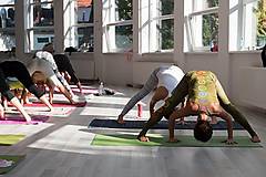 Nohavice - Charkas Yoga set kaki zelený - 4602122_