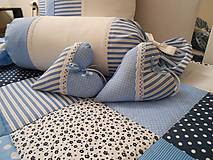 Úžitkový textil - Prehoz, vankúš patchwork vzor svetlo-tmavo modrá s bielou , deka 140x200 cm - 4706292_