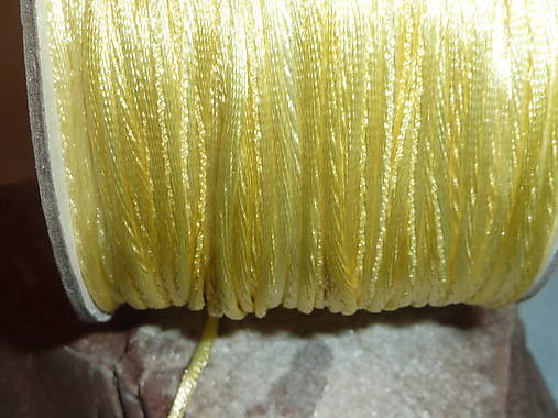 Galantéria - Nylonová šnúrka 1,5mm jasnozlatá 41 - 4705731_
