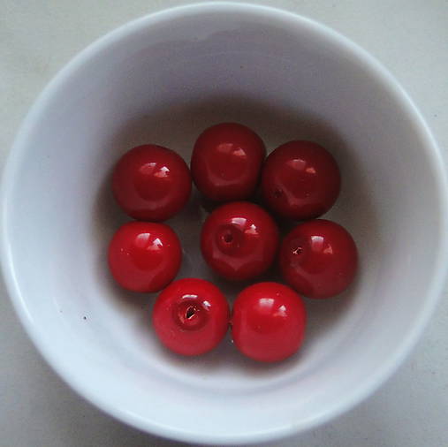 Voskované perly 10mm-8ks (červená)