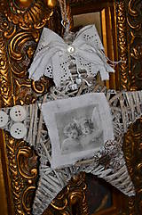 Dekorácie - Vianočná vintage hviezda s anjelikmi - 4784516_