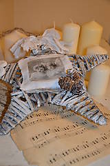 Dekorácie - Vianočná vintage hviezda s anjelikmi - 4784579_