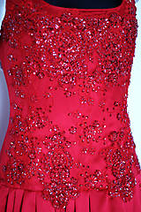 Šaty - Spoločenské/ Plesové šaty s vyšívaným korálovým živôtikom ZĽAVA - 4876866_