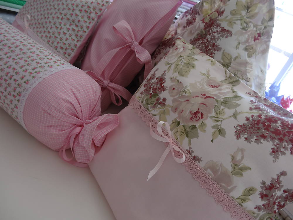 všetky tieto vankúšiky boli šité na želanie :)