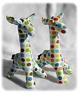 Hračky - veselá žirafka (18 cm s hrkálkou) - 4917973_