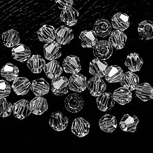Korálky - Sklenená korálka-bicone 4mm-1ks (krystal) - 4959349_