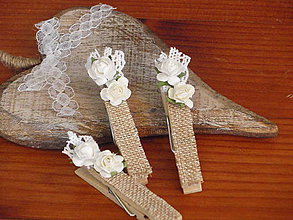 Darčeky pre svadobčanov - Dekoračné štipce s ružami - menovky - 5066707_
