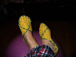 Ponožky, pančuchy, obuv - Žluťásky  - papuče - 5141221_