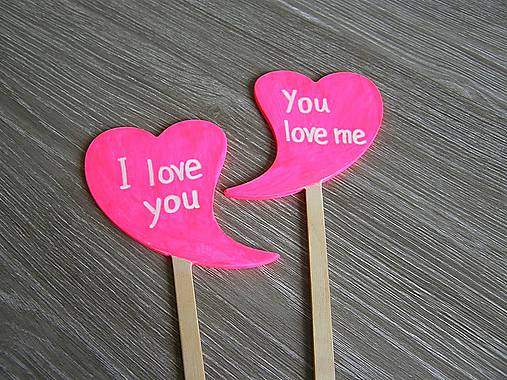 Dekorácie - ceduľky I love you - neónová cyklámenová - 5213375_