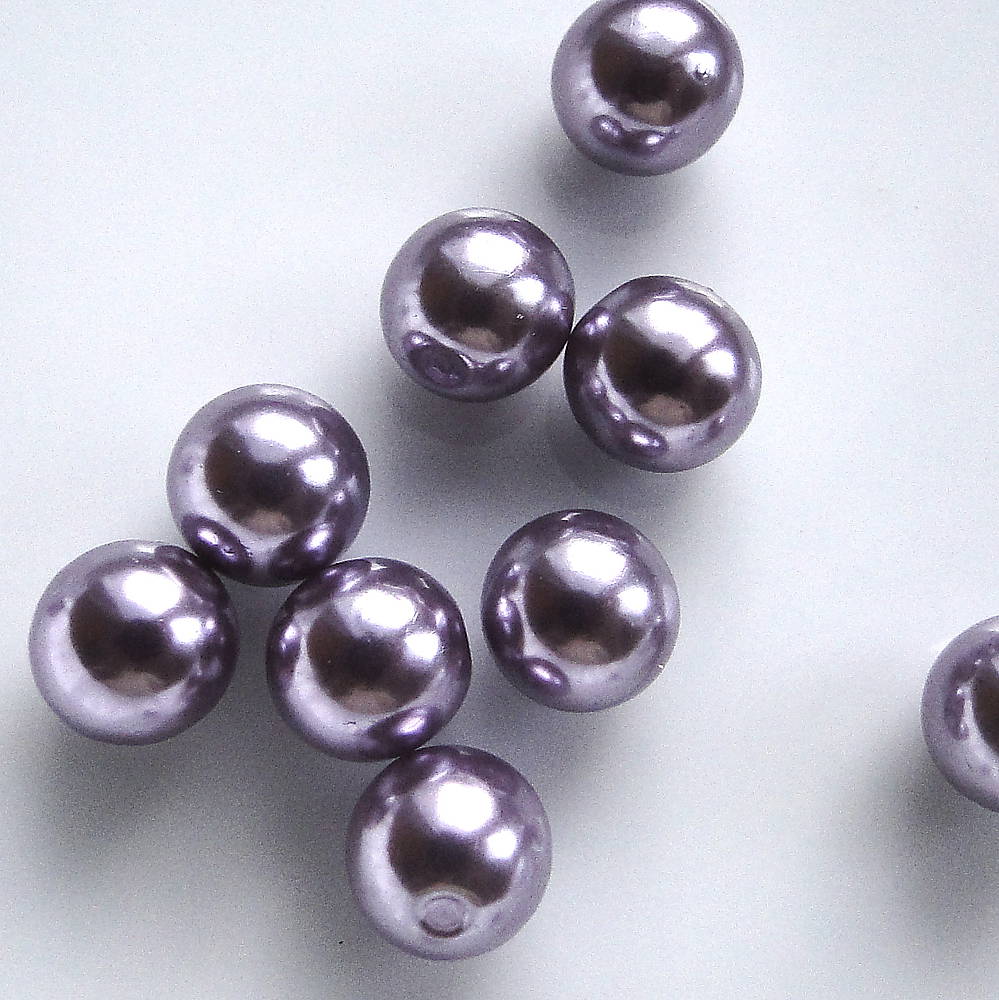 Korálky plast.s POLotvorom-8mm-1ks