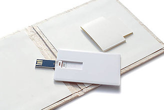 Papiernictvo - USB Flash Card 8 GB v obale Cream - 5413432_
