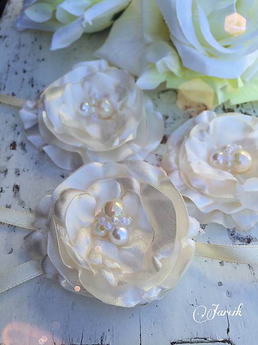 Náramky - Náramok pre družičku {Ivory} - 5418118_