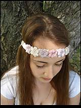 Ozdoby do vlasov - Vintage čelenka-náhrdelník-choker Púdrové kvety - 5444624_