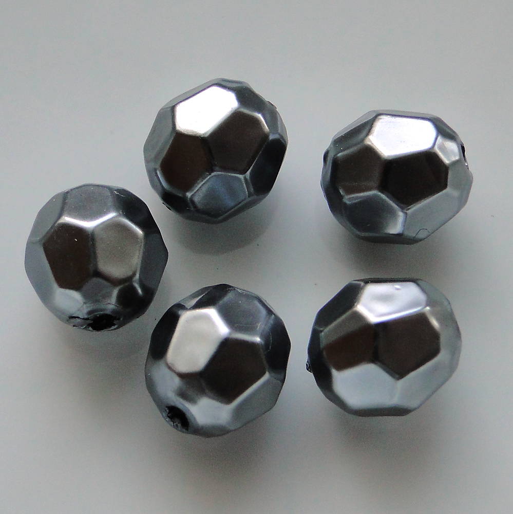 GLANCE plast fazet 10mm-1ks (šedá-1ks)