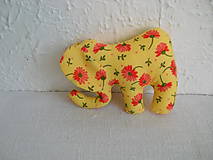 Sloník Dumbo - žltý kvetinkový