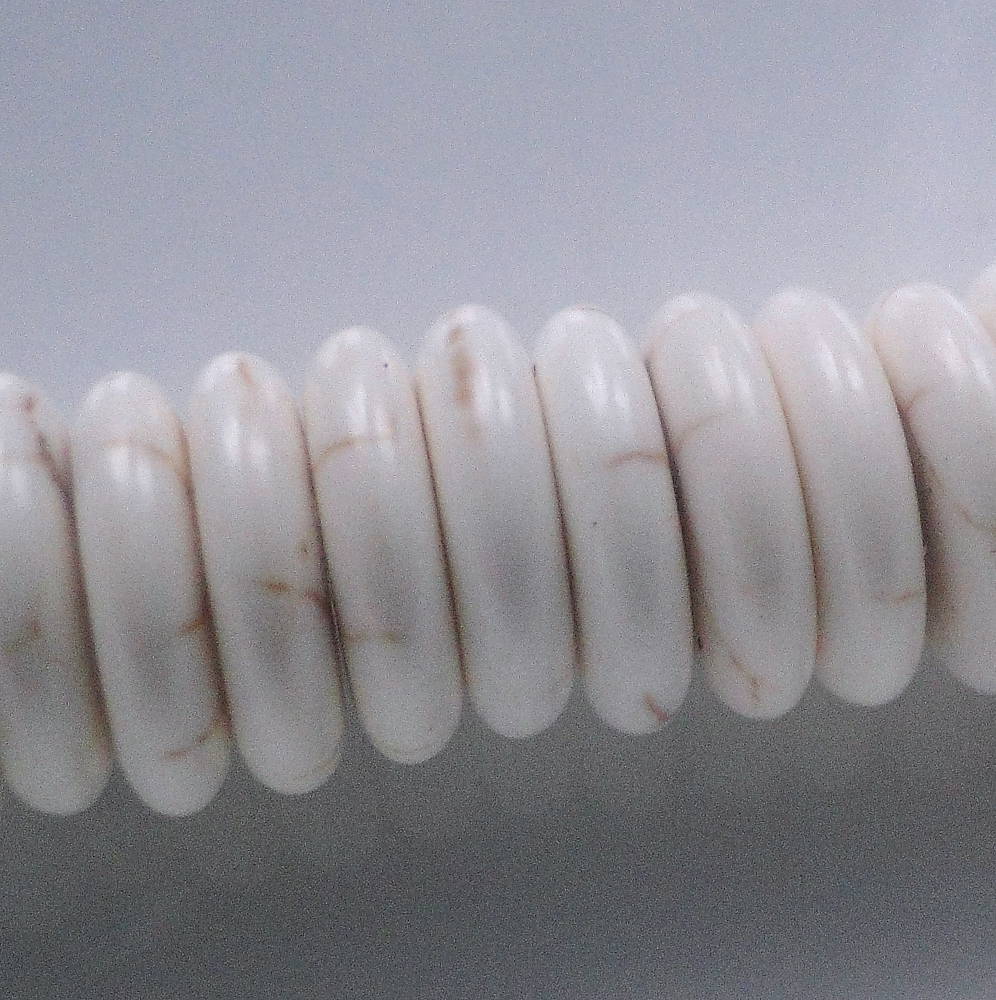 Syntet.kameň-tyrkenit biely-disk-1ks (12mm)